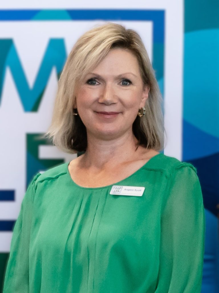 Angela Byatt Headshot 768x1024