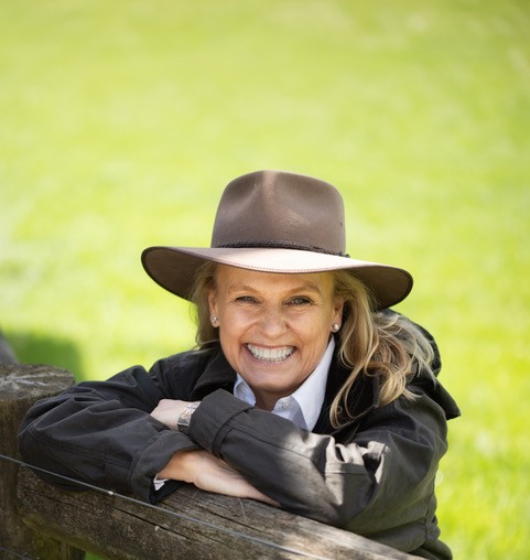 Sonia thumbnail JWP 0268